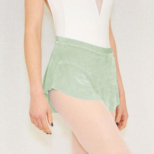 Women's Bullet Pointe Skirt